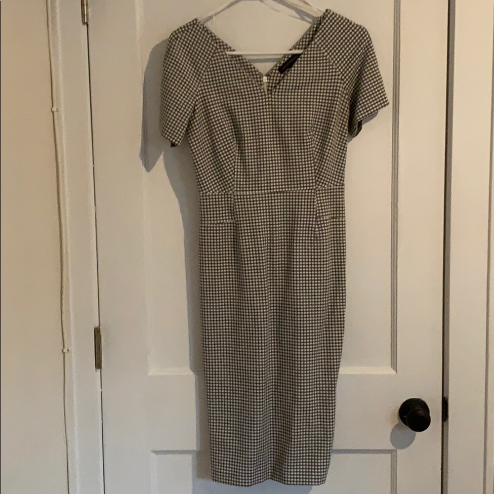 Banana republic mid length dress